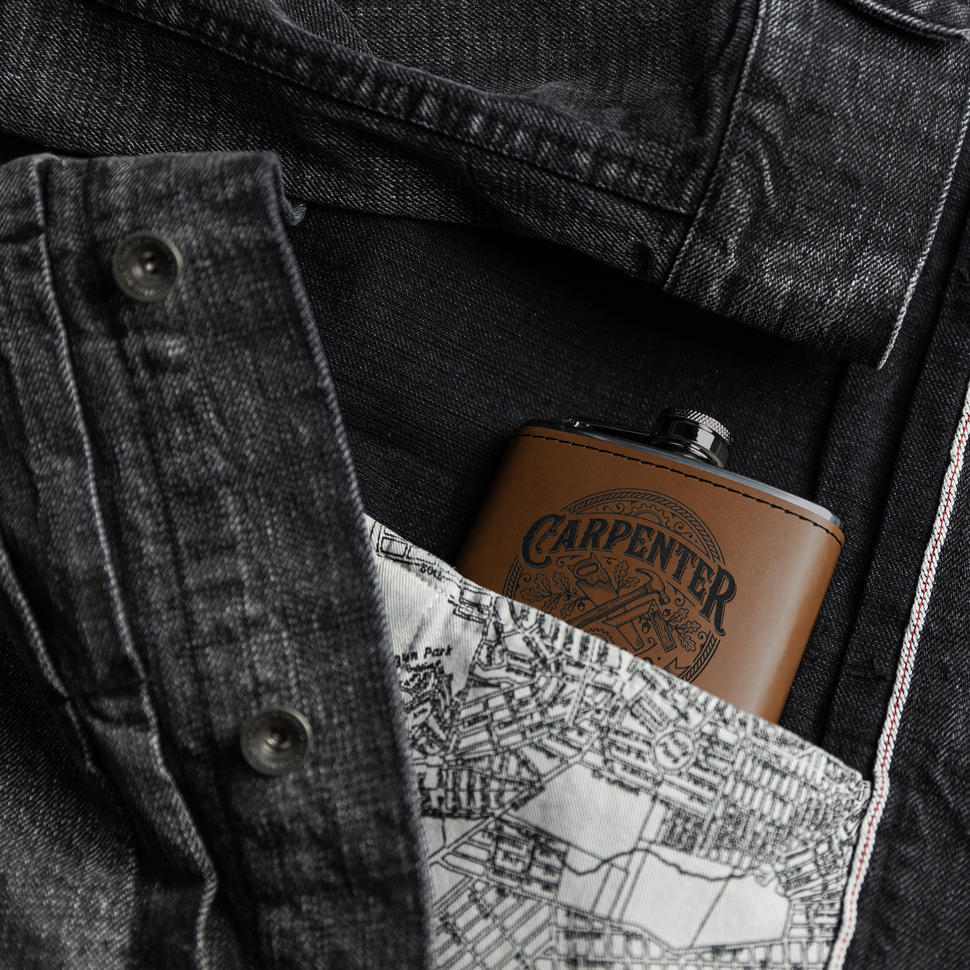 Carpenter_Flask_Lt_Brown_Lifestyle_Mockup.png_15941165